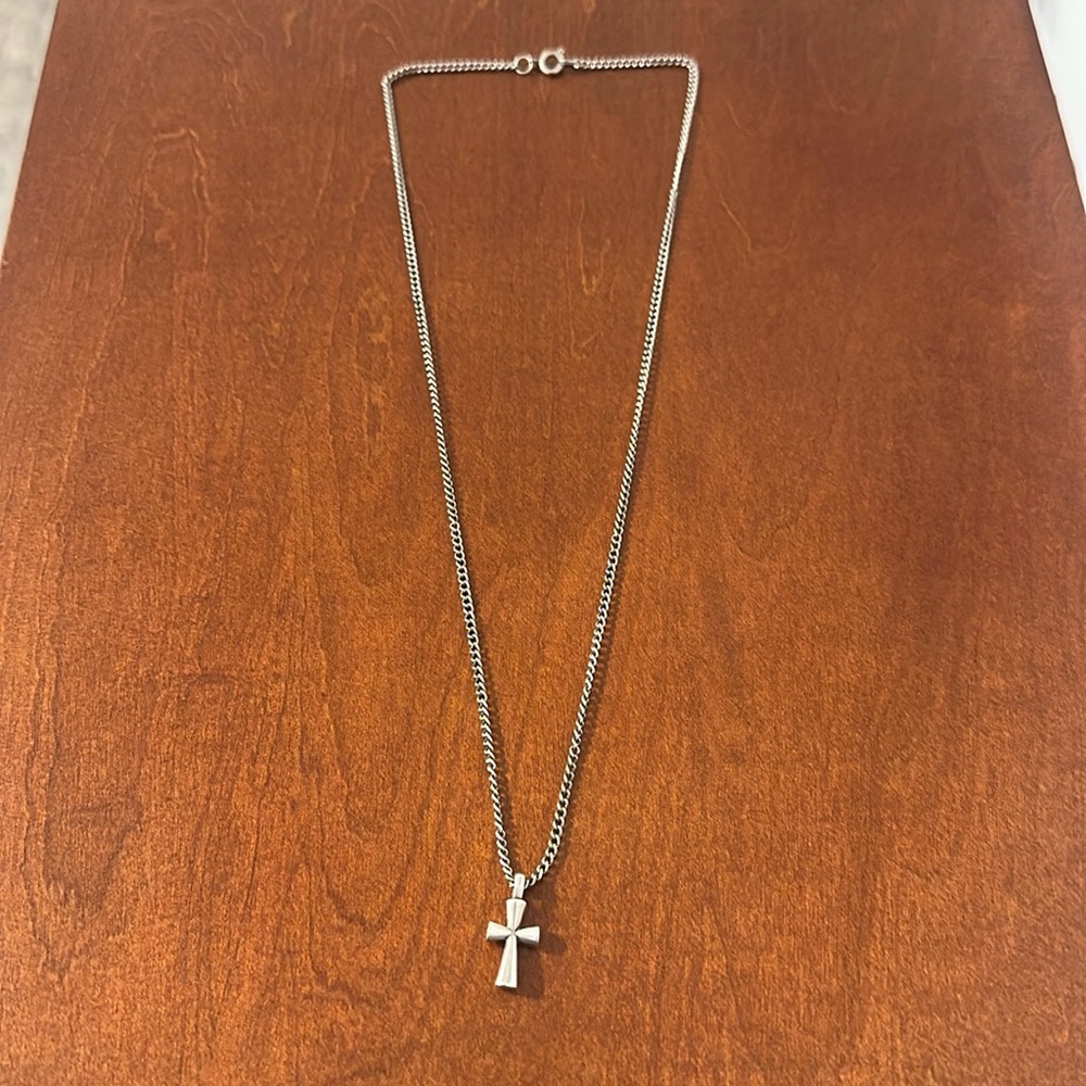 James Avery St. Teresa Cross S925 Necklace with box & anti-tarnish pouch